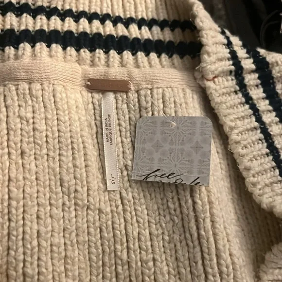 Free People Good Karma Vest - L-NWT - Picture 13 of 13